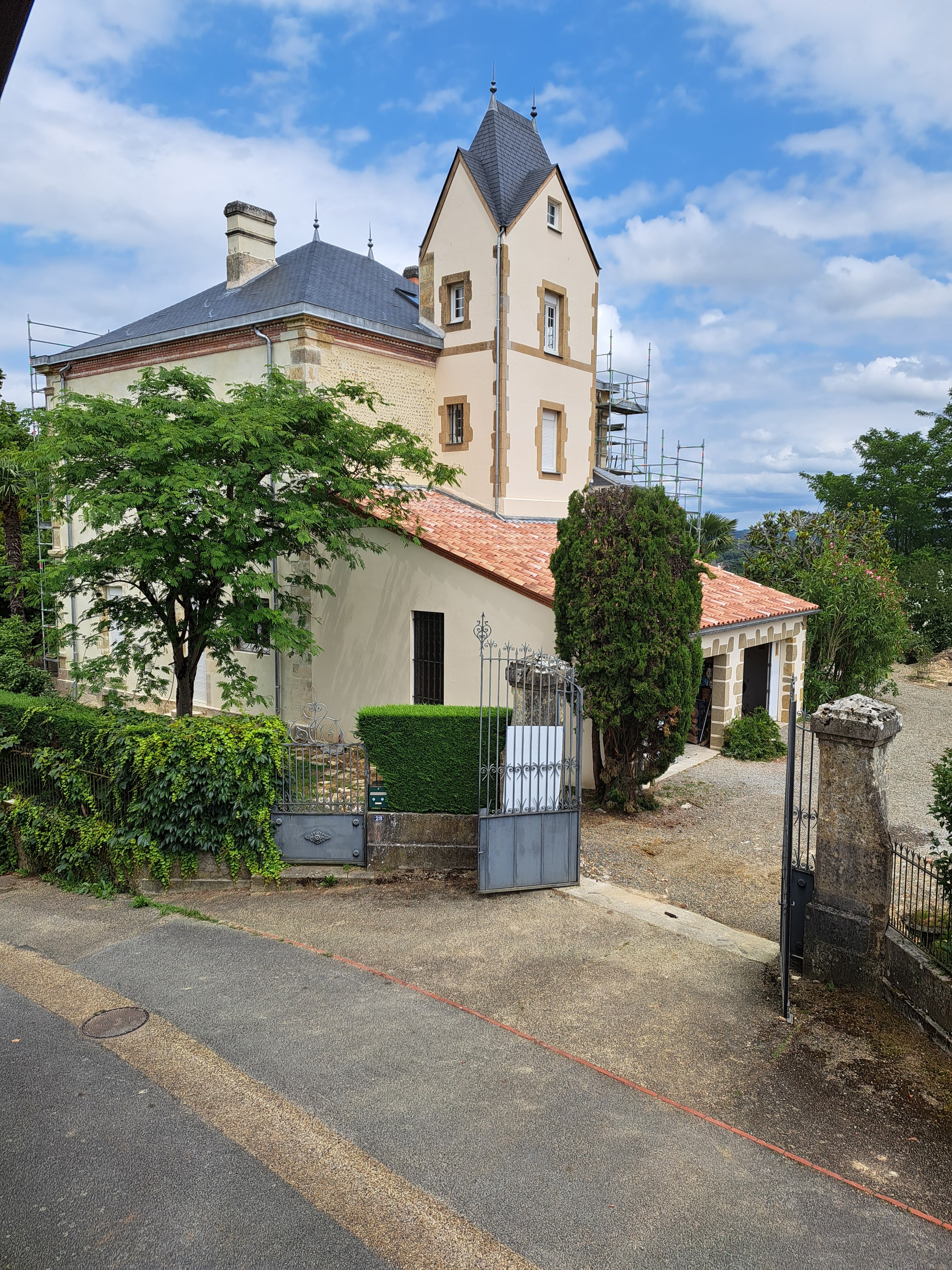 La maison qui regardait la ville