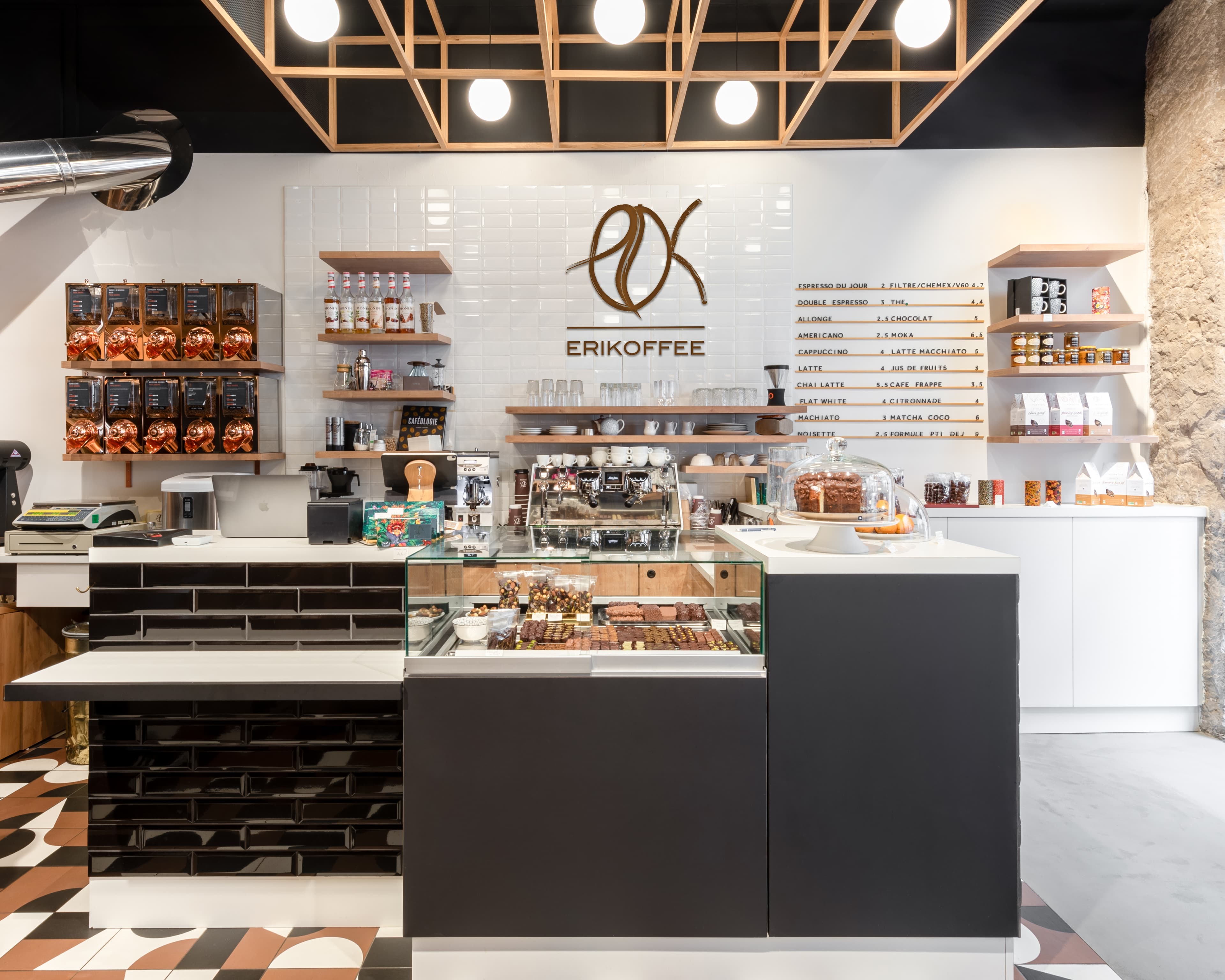 Transformer l'étroit en spectacle artisan